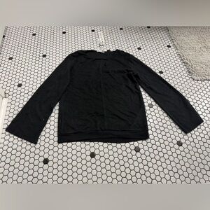 NWT Olive & Oak Black Long Sleeve sweater size small